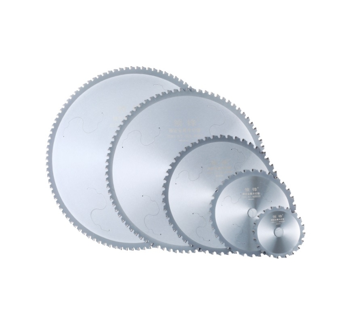 Saw blade for cold cutting saw